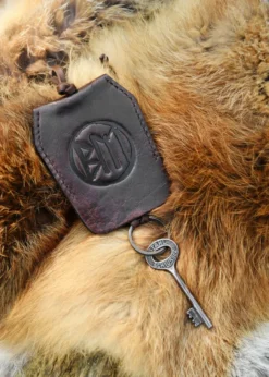 Schlüsselanhänger aus Leder mit Prägung, braun