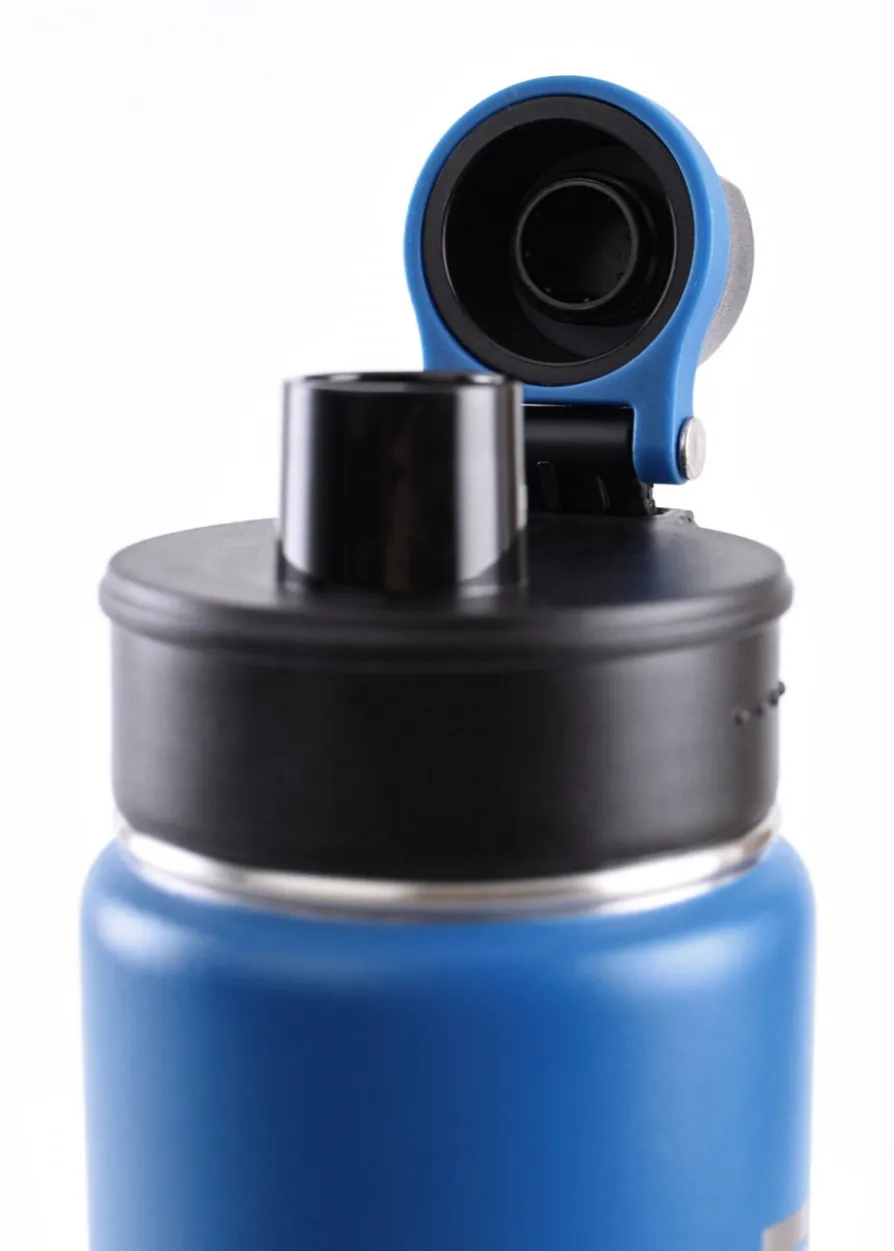 Schnitzel UJO Edelstahl Trinkflasche, isoliert, 530 ml, Blau