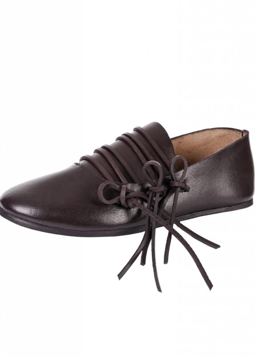 Schnürschuh, Spätmittelalter
