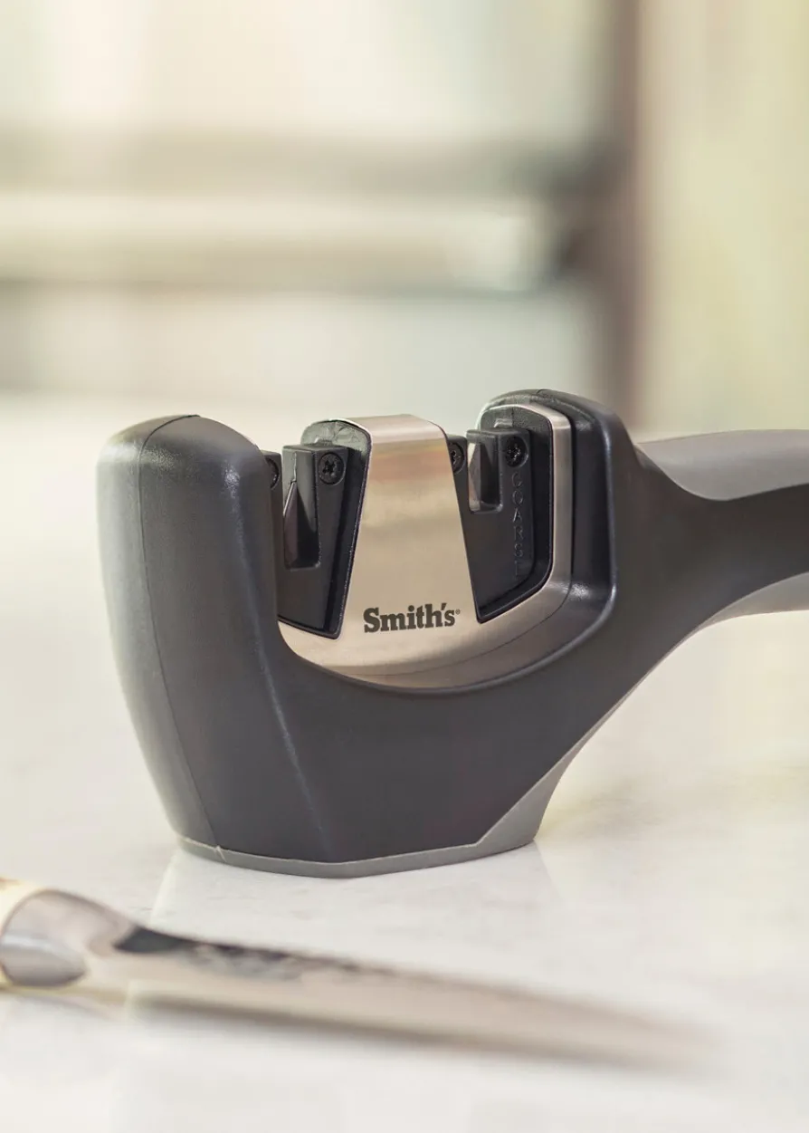 Smith's KitchenIQ Carbid-Ceramic Pull-Thru Messerschärfer