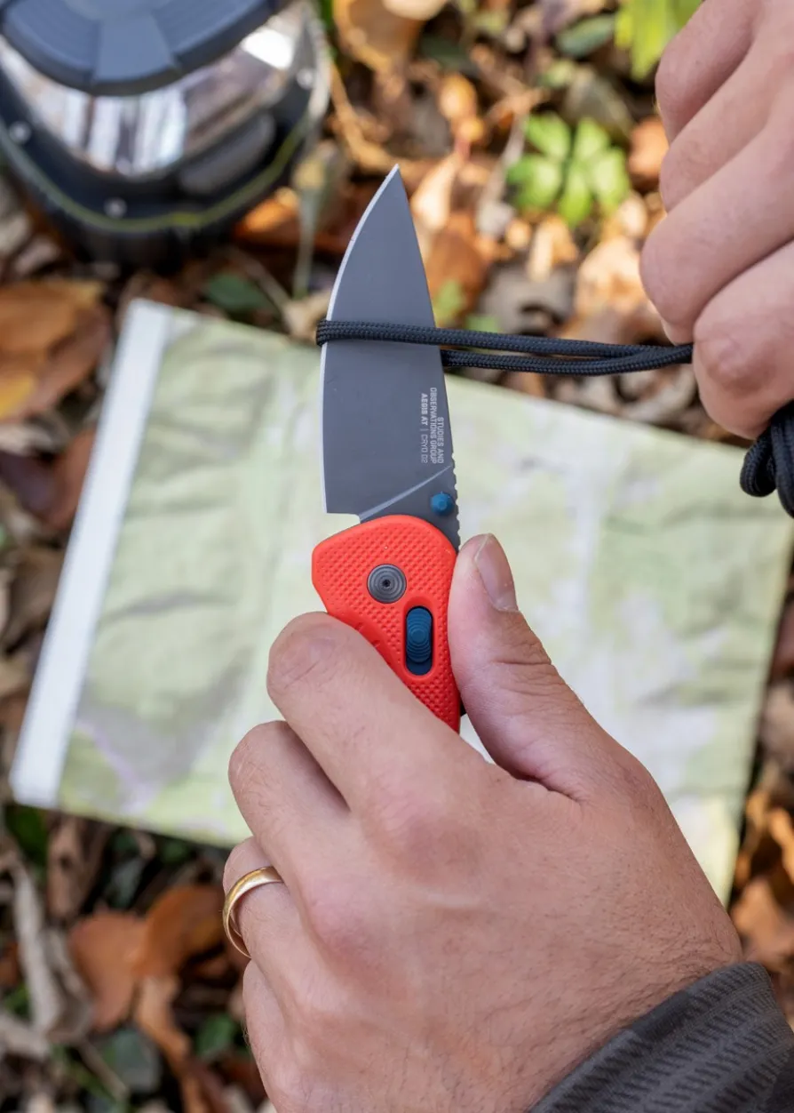 SOG AEGIS AT - RESCUE RED, INDIGO, Taschenmesser