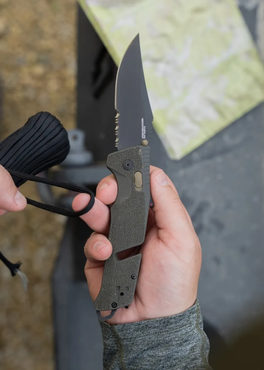 SOG TRIDENT AT - OLIVE DRAB Teilwellenschliff, Taschenmesser