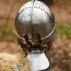 Spätrömischer Kavallerie Helm (Burgh Castle), Stahl