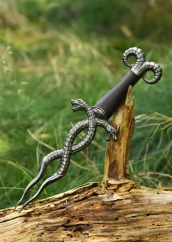 Thulsa Doom Dolch, Windlass