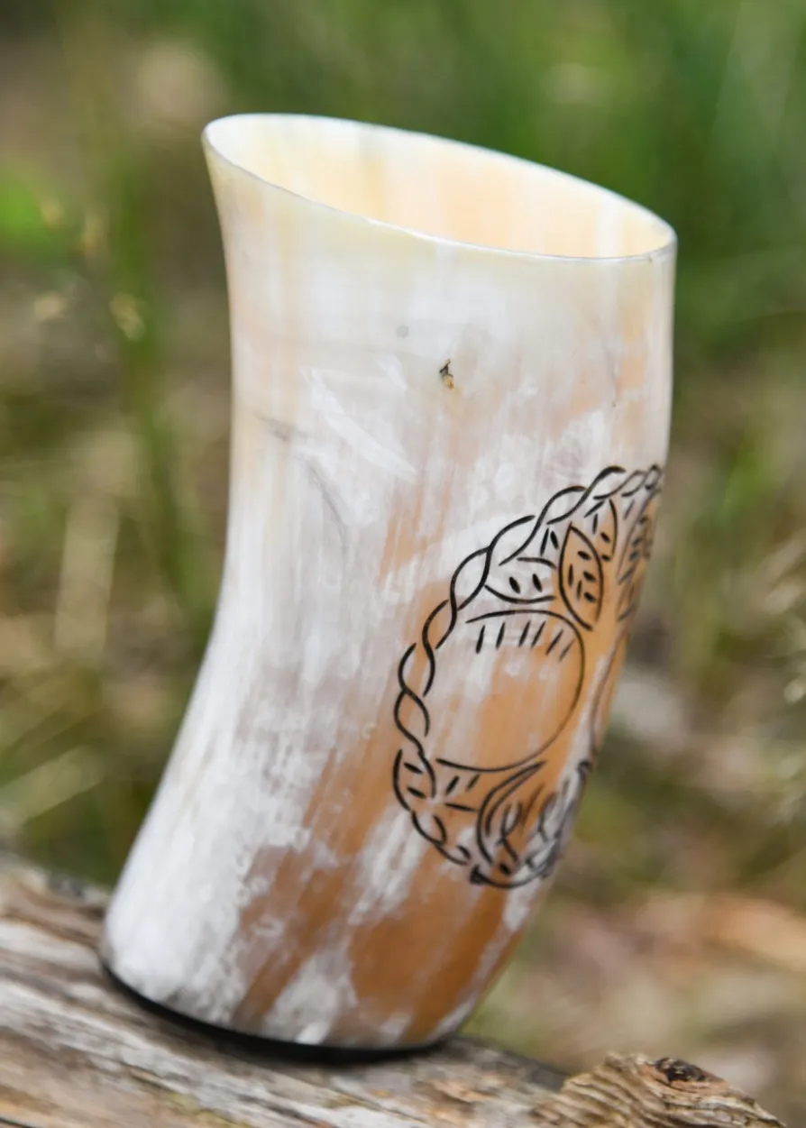 Trinkbecher aus Horn - Yggdrasil