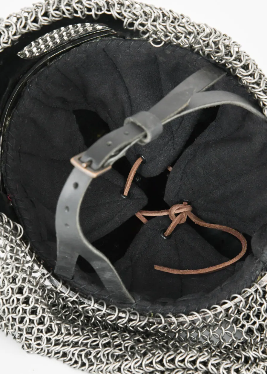 Vendelzeitlicher Spangenhelm mit Kettenbrünne