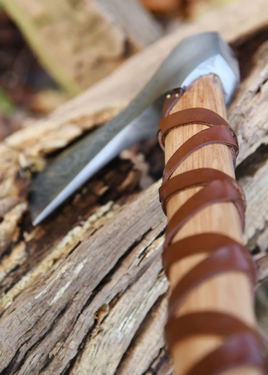 Wikinger-Axt aus Stahl, gegossen, Typ K, mit Gravur und Lederwicklung