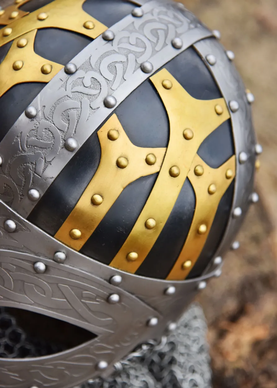 Wikinger Brillenhelm, Spangenhelm mit Brünne