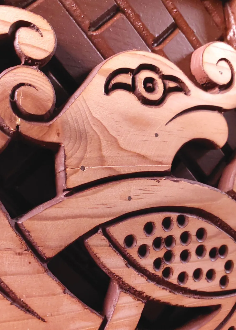 Wikinger Holztruhe mit Midgardschlangen-Motiv Nr. 1, mit Mängeln