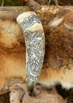 Wikinger-Trinkhorn mit Fenrir-Motiv