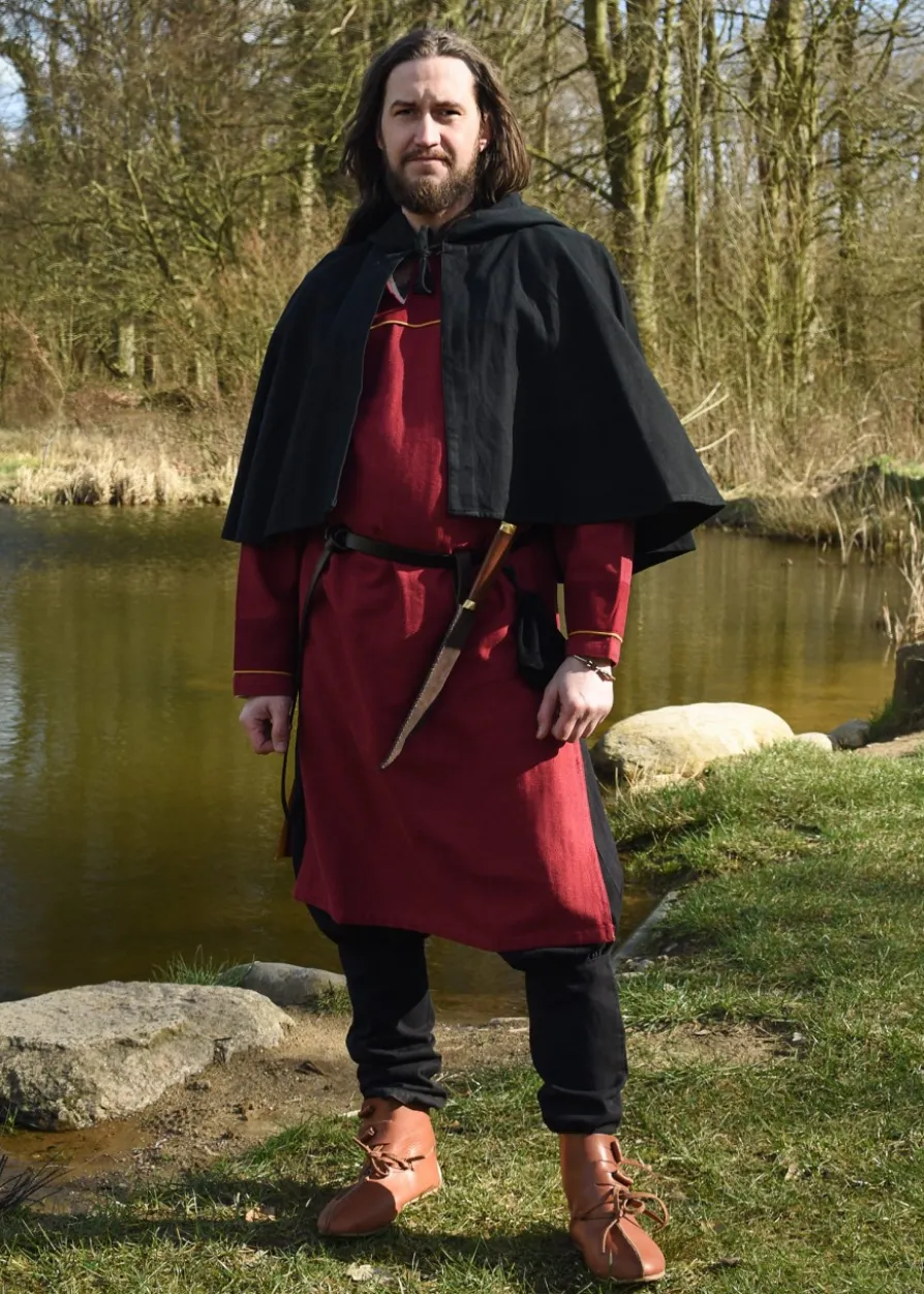 Wikinger Tunika Ove mit Fischgrätmuster, weinrot
