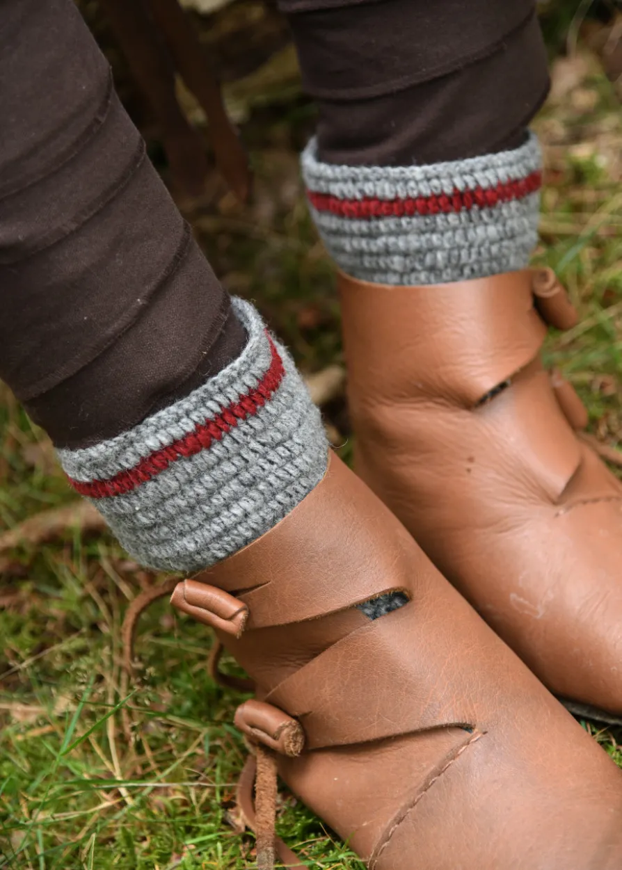 Wollsocken, gehäkelt, grau-weinrot