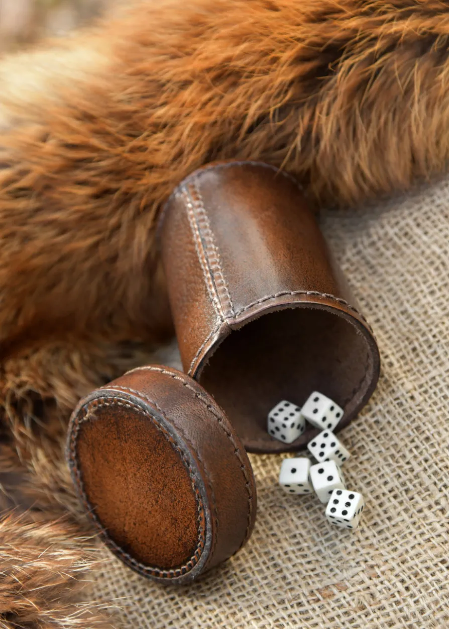 Würfelbecher aus Leder mit Deckel, braun