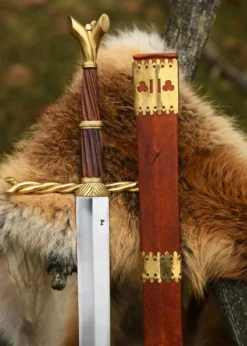 'Writhen Hilt'-Schwert mit gewundenem Griff u. Scheide (Royal Armouries), 15. Jh