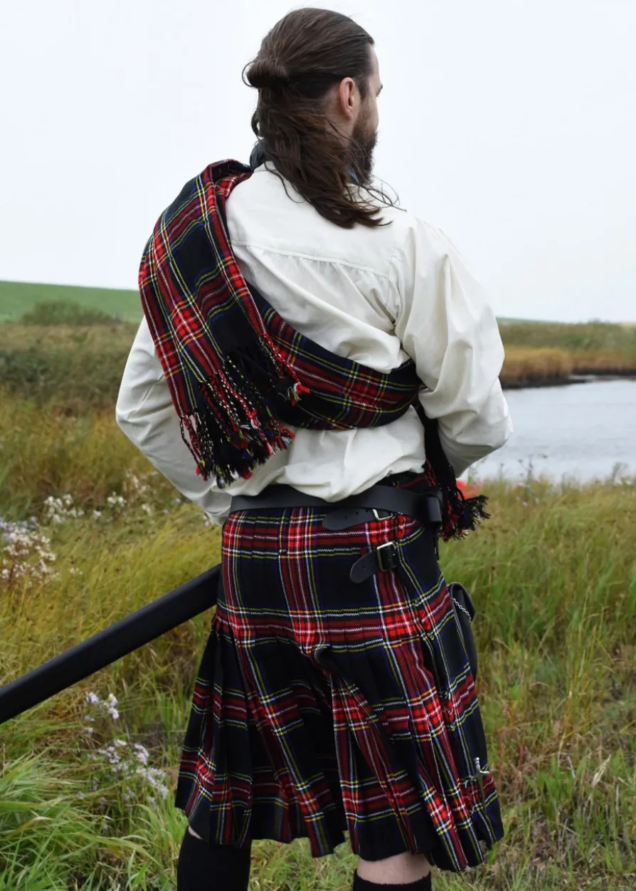 8 Yard Kilt, Schottenrock, Black Stewart Tartan
